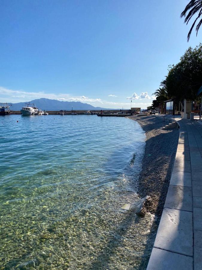 Apartments with a parking space Gradac, Makarska - 11332 Gradac  Bagian luar foto
