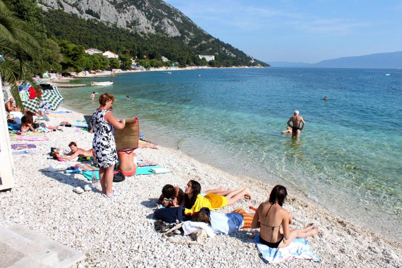Apartments with a parking space Gradac, Makarska - 11332 Gradac  Bagian luar foto