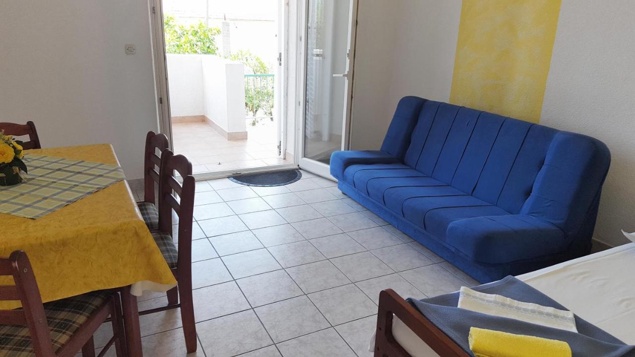 Apartments with a parking space Gradac, Makarska - 11332 Gradac  Bagian luar foto
