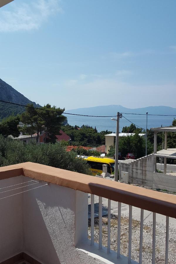 Apartments with a parking space Gradac, Makarska - 11332 Gradac  Bagian luar foto