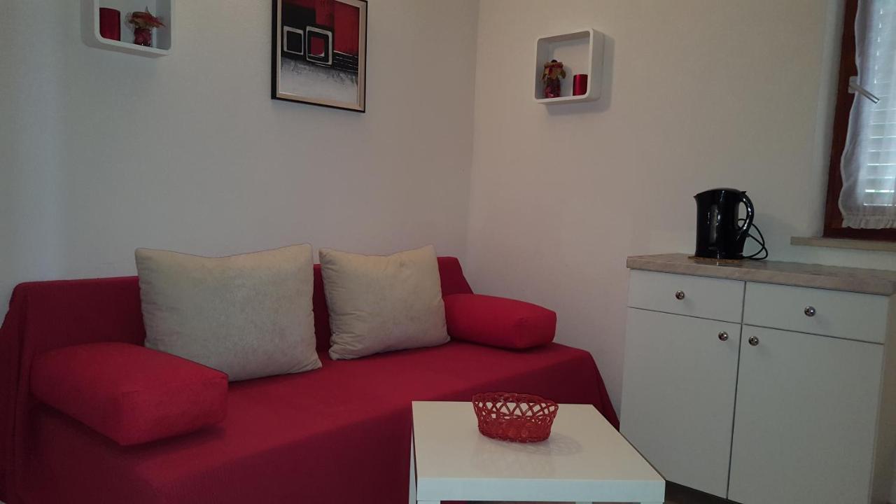 Apartments with a parking space Gradac, Makarska - 11332 Gradac  Bagian luar foto